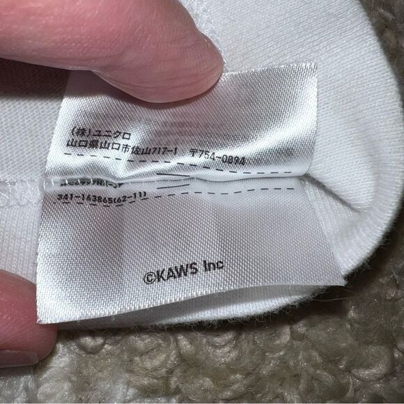 UT Kaws shirt size M - Picture 5 of 6